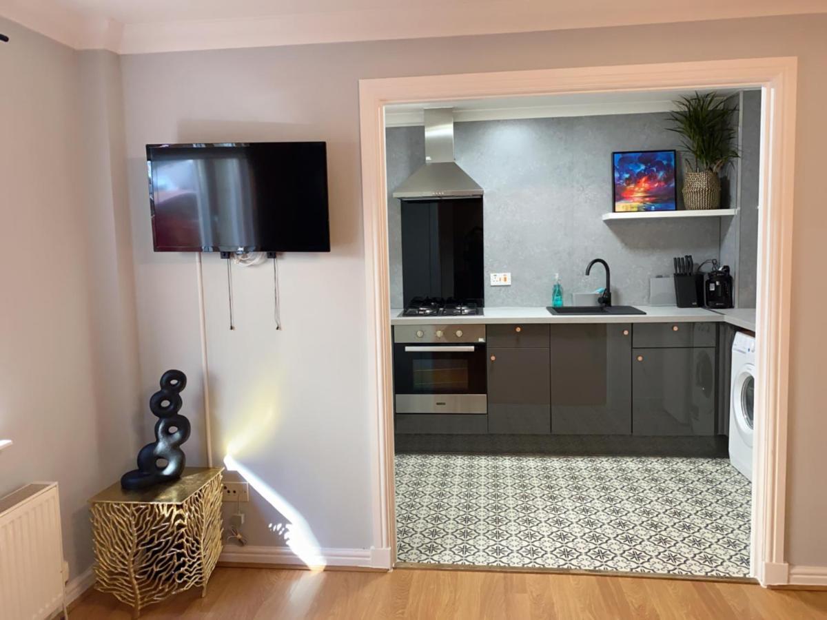 Private Main Door Lovely 2 Bedroom Apartment Edimburgo Esterno foto