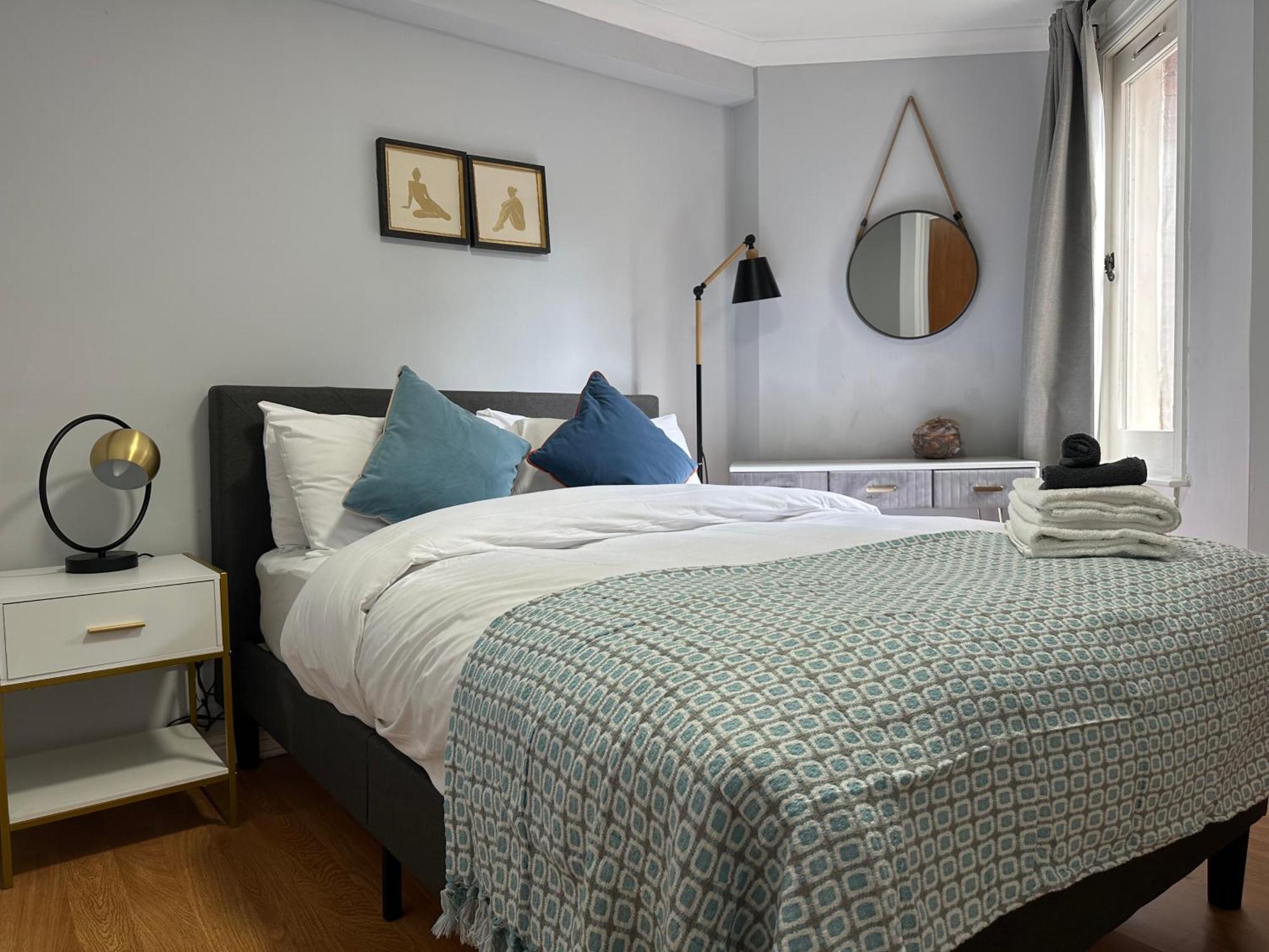 Private Main Door Lovely 2 Bedroom Apartment Edimburgo Esterno foto